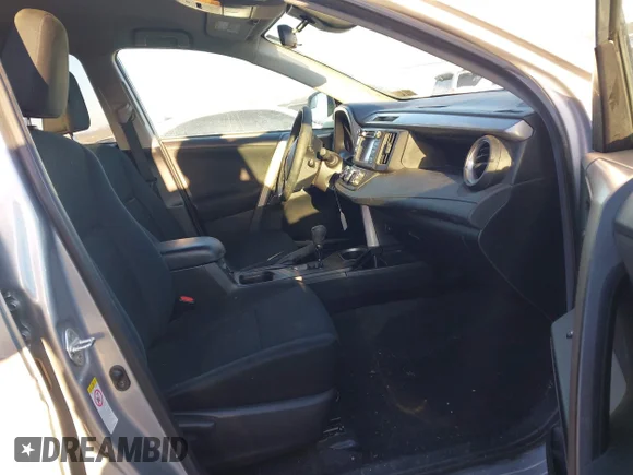 ✅ 2018 Toyota RAV4 LE • VIN: 2T3BFREV3JW727551 • Lot: 44194094. Listed on IAAI with 139,450 mi. Free auction sales archive from the USA and detailed vehicle history report at DreamBid. Image 5.
