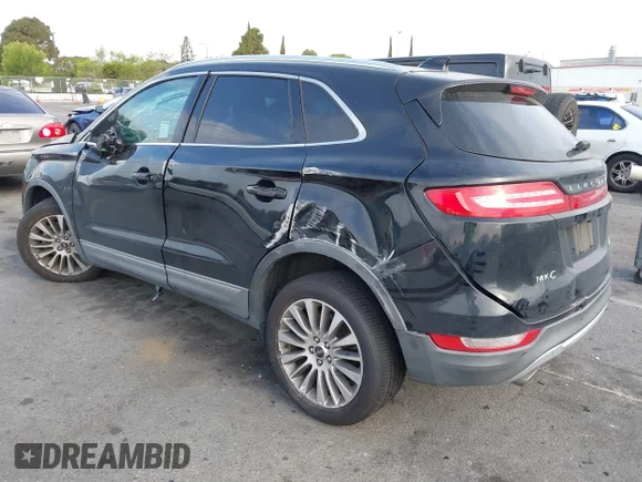 ✅ 2017 Lincoln MKC Reserve • VIN: 5LMTJ3DH4HUL04019 • Lot: 42189249. Wystawiony na IAAI z przebiegiem 39 542 mil. Bezpłatny archiwum sprzedaży aukcyjnych z USA i szczegółowy raport historii pojazdu na DreamBid. Zdjęcie 3.