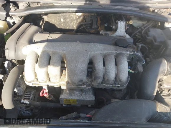 ✅ 2000 Volvo S80 • VIN: YV1TS94D4Y1088964 • Лот: 43366723. Опубліковано раніше на IAAI з пробігом 197 402 миль. Безкоштовний доступ до архіву аукціонних продажів зі США та докладний звіт про історію автомобіля на DreamBid. Зображення 10.