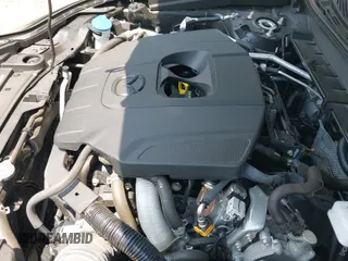 ✅ 2023 Mazda CX-30 S Premium • VIN: 3MVDMBDM9PM576979 • Lot: 42772265. Wystawiony na IAAI z przebiegiem 26 843 mil. Bezpłatny archiwum sprzedaży aukcyjnych z USA i szczegółowy raport historii pojazdu na DreamBid. Zdjęcie 18.