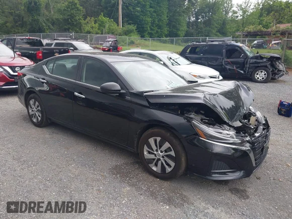 ✅ 2025 Nissan Altima S • VIN: 1N4BL4BVXSN317375 • Лот: 45161504. Опубликован ранее на IAAI с пробегом 24 287 миль. Бесплатный доступ к архиву аукционных продаж из США и подробный отчёт об истории автомобиля на DreamBid. Изображение 1.
