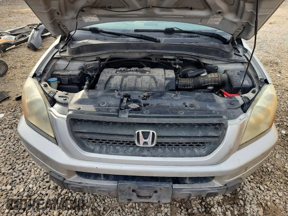 ✅ 2005 Honda Pilot LX • VIN: 2HKYF18145H544466 • Lot: 74045895. Listed on Copart with 218,340 mi. Free auction sales archive from the USA and detailed vehicle history report at DreamBid. Image 11.