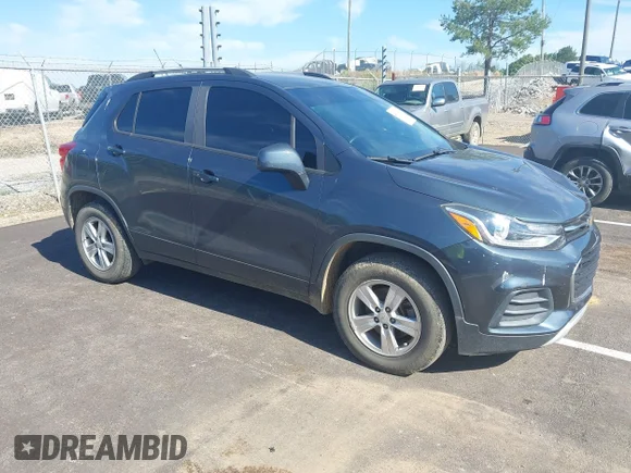 ✅ 2021 Chevrolet Trax LT • VIN: KL7CJPSB0MB342878 • Лот: 45013390. Опубликован ранее на IAAI с пробегом 87 791 миль. Бесплатный доступ к архиву аукционных продаж из США и подробный отчёт об истории автомобиля на DreamBid. Изображение 1.