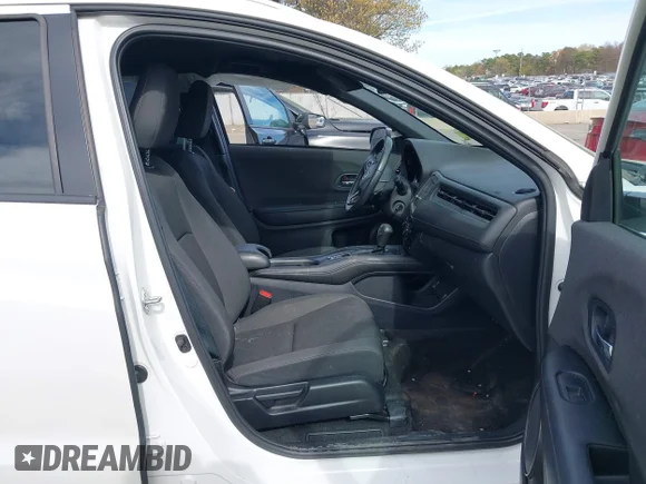 ✅ 2021 Honda HR-V Sport • VIN: 3CZRU6H11MM718942 • Lot: 44977352. Wystawiony na IAAI z przebiegiem 64 154 mil. Bezpłatny archiwum sprzedaży aukcyjnych z USA i szczegółowy raport historii pojazdu na DreamBid. Zdjęcie 5.