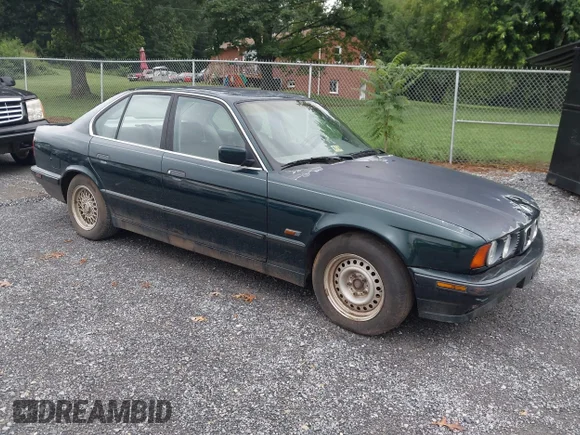 ✅ 1995 BMW 5 Series 525i • VIN: WBAHD6320SGK56203 • Lot: 42649078. Wystawiony na IAAI z przebiegiem 170 222 mil. Bezpłatny archiwum sprzedaży aukcyjnych z USA i szczegółowy raport historii pojazdu na DreamBid. Zdjęcie 1.