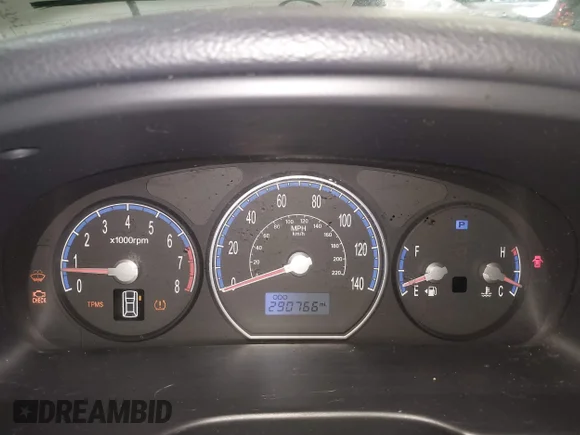 ✅ 2007 Hyundai Santa Fe GLS • VIN: 5NMSG13D57H055286 • Лот: 45289439. Опубликован ранее на IAAI с пробегом 290 766 миль. Бесплатный доступ к архиву аукционных продаж из США и подробный отчёт об истории автомобиля на DreamBid. Изображение 7.