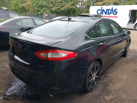 ✅ 2015 Ford Fusion SE • VIN: 3FA6P0H76FR141399 • Лот: 45400736. Опубліковано раніше на IAAI з пробігом 138 010 миль. Безкоштовний доступ до архіву аукціонних продажів зі США та докладний звіт про історію автомобіля на DreamBid. Зображення 4.