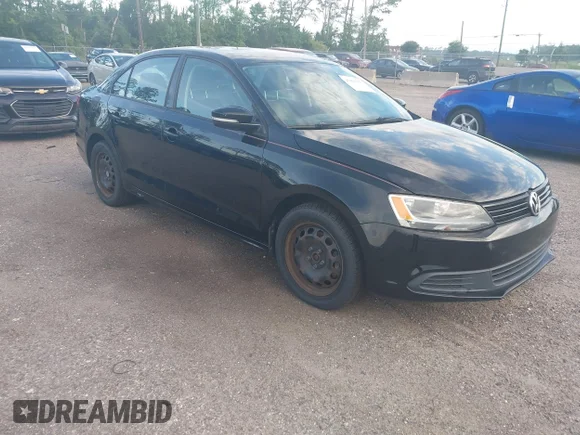 ✅ 2014 Volkswagen Jetta SE • VIN: 3VWD17AJ3EM415894 • Lot: 45419367. Listed on IAAI with 139,106 mi. Free auction sales archive from the USA and detailed vehicle history report at DreamBid. Image 1.
