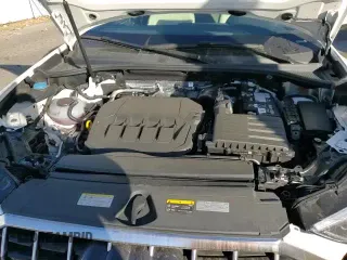 ✅ 2024 Audi Q3 Premium • VIN: WA1AUCF30R1087346 • Lot: 85033524. Listed on Copart with 5,523 mi. Free auction sales archive from the USA and detailed vehicle history report at DreamBid. Image 16.