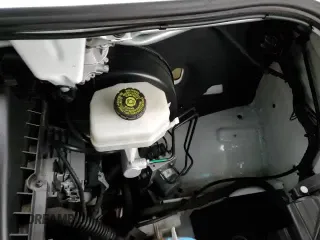 ✅ 2021 Mercedes-Benz Sprinter Cargo • VIN: W1Y40CHY6MT058997 • Лот: 94123025. Опубликован ранее на Copart с пробегом 116 002 миль. Бесплатный доступ к архиву аукционных продаж из США и подробный отчёт об истории автомобиля на DreamBid. Изображение 13.