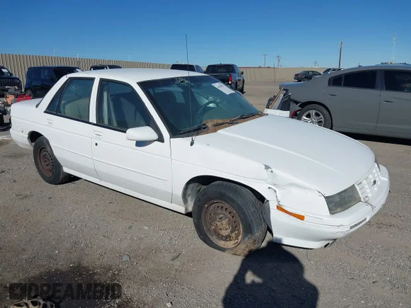 ✅ 1996 Chevrolet Corsica • VIN: 1G1LD5547TY267824 • Lot: 44181071. Wystawiony na IAAI z przebiegiem 185 945 mil. Bezpłatny archiwum sprzedaży aukcyjnych z USA i szczegółowy raport historii pojazdu na DreamBid. Zdjęcie 1.
