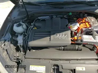 ✅ 2017 Audi A3 e-tron Sportback Premium • VIN: WAUUPBFF1HA104827 • Lot: 70034175. Listed on Copart with 87,446 mi. Free auction sales archive from the USA and detailed vehicle history report at DreamBid. Image 16.