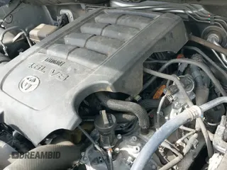 ✅ 2014 Toyota Tundra SR • VIN: 5TFUM5F1XEX056433 • Lot: 41938976. Wystawiony na IAAI z przebiegiem 58 045 mil. Bezpłatny archiwum sprzedaży aukcyjnych z USA i szczegółowy raport historii pojazdu na DreamBid. Zdjęcie 19.