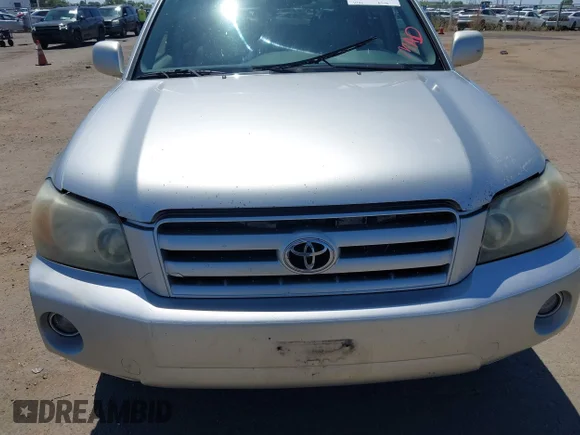 ✅ 2006 Toyota Highlander w/3rd Row • VIN: JTEEP21A260164374 • Lot: 45253620. Wystawiony na IAAI z przebiegiem 317 051 mil. Bezpłatny archiwum sprzedaży aukcyjnych z USA i szczegółowy raport historii pojazdu na DreamBid. Zdjęcie 6.