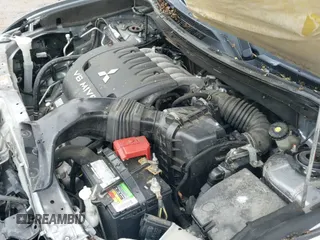 ✅ 2017 Mitsubishi Outlander GT • VIN: JA4JZ4AX6HZ011373 • Lot: 41924200. Listed on IAAI with 86,124 mi. Free auction sales archive from the USA and detailed vehicle history report at DreamBid. Image 19.