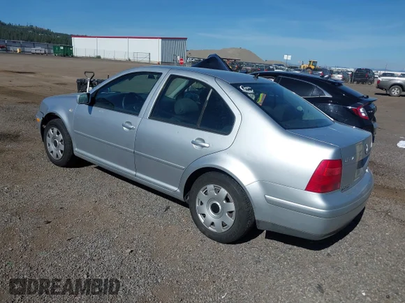 ✅ 2003 Volkswagen Jetta GL • VIN: 3VWRK69M93M111252 • Лот: 42367804. Опубліковано раніше на IAAI з пробігом 238 417 миль. Безкоштовний доступ до архіву аукціонних продажів зі США та докладний звіт про історію автомобіля на DreamBid. Зображення 3.