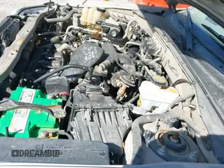 2005 Mercury Mariner Luxury z VIN 4M2YU56125DJ05993, wystawiony jako IAAI lot #41745773 z przebiegiem 265 895 mil mil oraz . Historia ofert i sprzedaży dostępna na DreamBid. Obrazek 12.