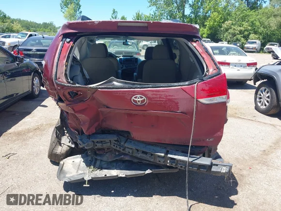 ✅ 2011 Toyota Sienna LE • VIN: 5TDKK3DC0BS017728 • Lot: 45369777. Listed on IAAI with 175,101 mi. Free auction sales archive from the USA and detailed vehicle history report at DreamBid. Image 6.