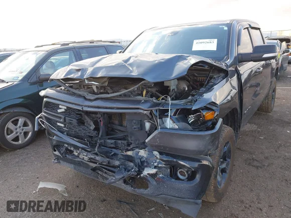 ✅ 2022 Ram 1500 Big Horn • VIN: 1C6SRFFT9NN388463 • Lot: 41092683. Wystawiony na IAAI z przebiegiem 225 407 mil. Bezpłatny archiwum sprzedaży aukcyjnych z USA i szczegółowy raport historii pojazdu na DreamBid. Zdjęcie 6.