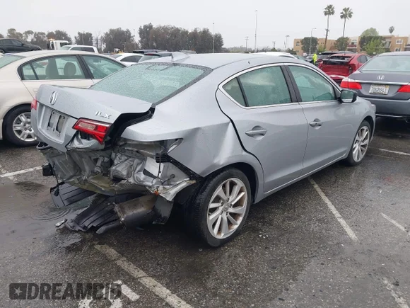 ✅ 2018 Acura ILX • VIN: 19UDE2F3XJA003016 • Lot: 41549842. Wystawiony na IAAI z przebiegiem 43 908 mil. Bezpłatny archiwum sprzedaży aukcyjnych z USA i szczegółowy raport historii pojazdu na DreamBid. Zdjęcie 4.
