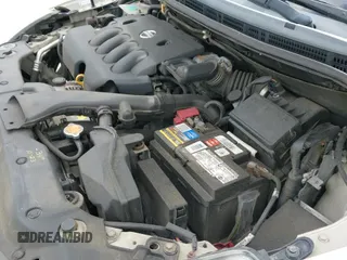 ✅ 2007 Nissan Versa SL • VIN: 3N1BC11E47L443283 • Lot: 42176954. Wystawiony na IAAI z przebiegiem 100 175 mil. Bezpłatny archiwum sprzedaży aukcyjnych z USA i szczegółowy raport historii pojazdu na DreamBid. Zdjęcie 17.