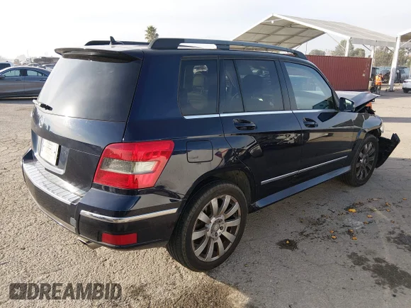 ✅ 2010 Mercedes-Benz GLK 350 • VIN: WDCGG5GB6AF374362 • Lot: 43956817. Wystawiony na IAAI z przebiegiem 120 536 mil. Bezpłatny archiwum sprzedaży aukcyjnych z USA i szczegółowy raport historii pojazdu na DreamBid. Zdjęcie 4.