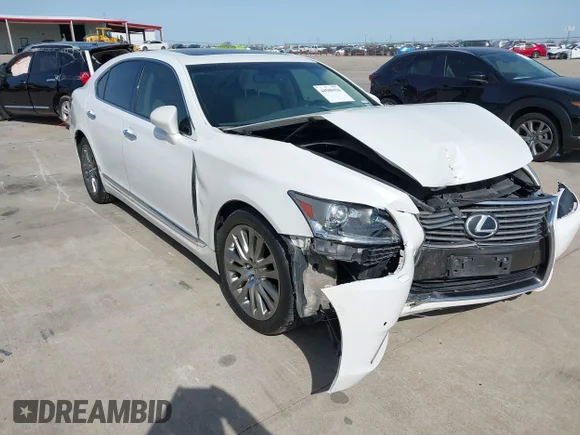 ✅ 2016 Lexus LS 460 • VIN: JTHBL5EF4G5139702 • Лот: 44580420. Опубліковано раніше на IAAI з пробігом 153 782 миль. Безкоштовний доступ до архіву аукціонних продажів зі США та докладний звіт про історію автомобіля на DreamBid. Зображення 1.