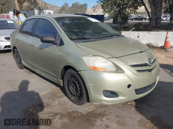 ✅ 2007 Toyota Yaris • VIN: JTDBT923671002982 • Lot: 44326919. Wystawiony na IAAI z przebiegiem 324 065 mil. Bezpłatny archiwum sprzedaży aukcyjnych z USA i szczegółowy raport historii pojazdu na DreamBid. Zdjęcie 1.