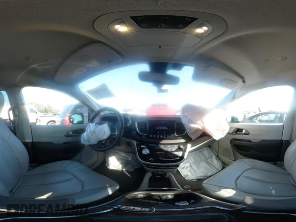 ✅ 2018 Chrysler Pacifica Touring L Plus • VIN: 2C4RC1EG3JR257235 • Лот: 43750321. Опубліковано раніше на IAAI з пробігом 140 134 миль. Безкоштовний доступ до архіву аукціонних продажів зі США та докладний звіт про історію автомобіля на DreamBid. Зображення 18.