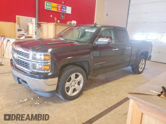 ✅ 2015 Chevrolet Silverado 1500 LS • VIN: 1GCVKPECXFZ393912 • Lot: 76524695. Wystawiony na Copart z przebiegiem 196 697 mil. Bezpłatny archiwum sprzedaży aukcyjnych z USA i szczegółowy raport historii pojazdu na DreamBid. Zdjęcie 1.