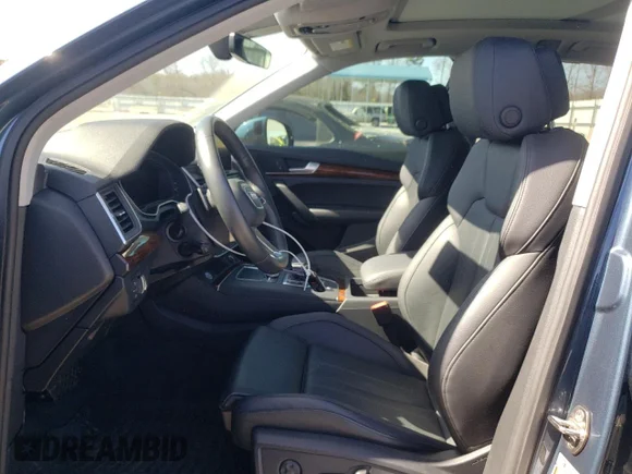 ✅ 2018 Audi Q5 Premium Plus • VIN: WA1BNAFY5J2099511 • Лот: 42674873. Опубліковано раніше на Copart з пробігом 53 501 миль. Безкоштовний доступ до архіву аукціонних продажів зі США та докладний звіт про історію автомобіля на DreamBid. Зображення 7.