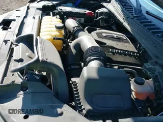 ✅ 2018 Lincoln Navigator Select • VIN: 5LMJJ2JT0JEL11222 • Lot: 41191702. Listed on IAAI with 105,590 mi. Free auction sales archive from the USA and detailed vehicle history report at DreamBid. Image 19.