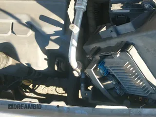 ✅ 2006 Chevrolet Equinox LS • VIN: 2CNDL23F266171641 • Лот: 41171411. Опубликован ранее на IAAI с пробегом 201 925 миль. Бесплатный доступ к архиву аукционных продаж из США и подробный отчёт об истории автомобиля на DreamBid. Изображение 12.