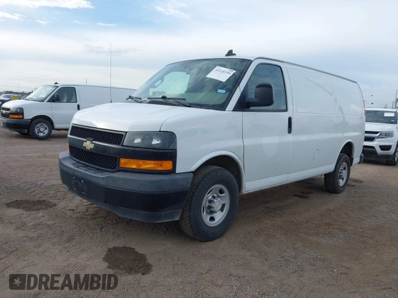 ✅ 2020 Chevrolet Express Cargo • VIN: 1GCWGAFP8L1176549 • Лот: 45310399. Опубліковано раніше на IAAI з пробігом 47 740 миль. Безкоштовний доступ до архіву аукціонних продажів зі США та докладний звіт про історію автомобіля на DreamBid. Зображення 2.