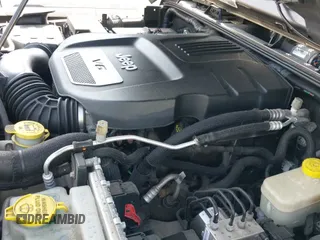 ✅ 2017 Jeep Wrangler Unlimited Sahara • VIN: 1C4BJWEG4HL505676 • Lot: 43174934. Wystawiony na IAAI z przebiegiem 53 939 mil. Bezpłatny archiwum sprzedaży aukcyjnych z USA i szczegółowy raport historii pojazdu na DreamBid. Zdjęcie 19.