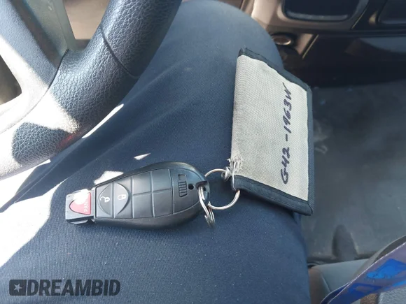 ✅ 2019 Ram 1500 Tradesman • VIN: 3C6JR6DG2KG589529 • Lot: 45283742. Wystawiony na IAAI z przebiegiem 6 995 mil. Bezpłatny archiwum sprzedaży aukcyjnych z USA i szczegółowy raport historii pojazdu na DreamBid. Zdjęcie 11.