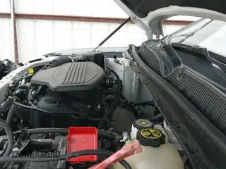 2020 Chevrolet Blazer RS z VIN 3GNKBERS8LS591025, wystawiony jako IAAI lot #43026312 z przebiegiem 58 380 mil mil oraz . Historia ofert i sprzedaży dostępna na DreamBid. Obrazek 20.