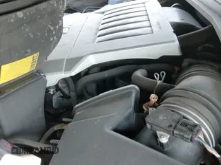 ✅ 2013 Lexus ES 250 • VIN: JTHBK1GG6D2043925 • Лот: 43198107. Опубликован ранее на IAAI с пробегом 199 893 миль. Бесплатный доступ к архиву аукционных продаж из США и подробный отчёт об истории автомобиля на DreamBid. Изображение 19.