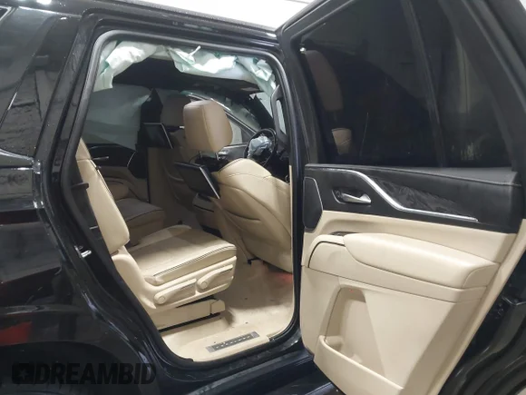 ✅ 2021 Cadillac Escalade Premium Luxury • VIN: 1GYS4CKL0MR212530 • Lot: 44383459. Wystawiony na IAAI z przebiegiem Nie podano. Bezpłatny archiwum sprzedaży aukcyjnych z USA i szczegółowy raport historii pojazdu na DreamBid. Zdjęcie 8.