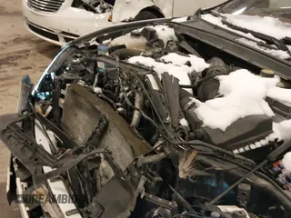 ✅ 2017 Lincoln Continental Black Label • VIN: 1LN6L9BC9H5637539 • Лот: 41516006. Опубликован ранее на IAAI с пробегом 163 223 миль. Бесплатный доступ к архиву аукционных продаж из США и подробный отчёт об истории автомобиля на DreamBid. Изображение 19.