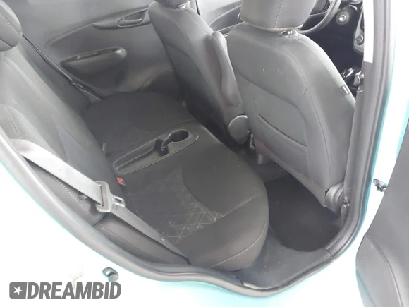 ✅ 2021 Chevrolet Spark 1LT • VIN: KL8CD6SA2MC736624 • Lot: 42527217. Wystawiony na IAAI z przebiegiem 67 481 mil. Bezpłatny archiwum sprzedaży aukcyjnych z USA i szczegółowy raport historii pojazdu na DreamBid. Zdjęcie 8.