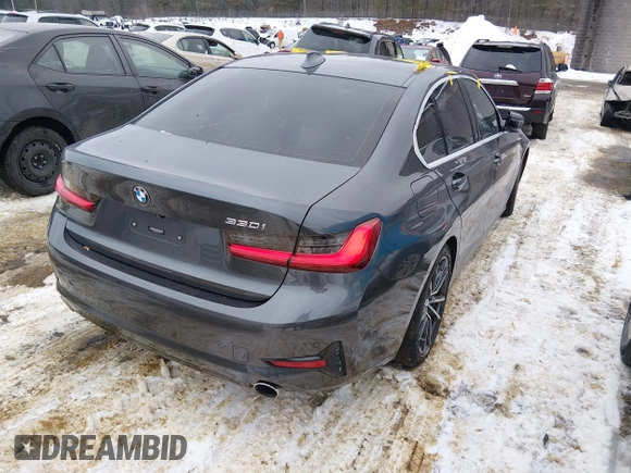 ✅ 2019 BMW 3 Series 330i • VIN: WBA5R1C59KAJ99620 • Lot: 44327818. Wystawiony na IAAI z przebiegiem 83 376 mil. Bezpłatny archiwum sprzedaży aukcyjnych z USA i szczegółowy raport historii pojazdu na DreamBid. Zdjęcie 4.
