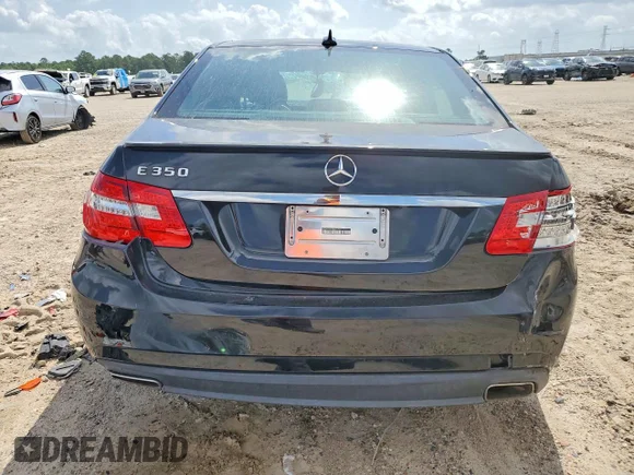 ✅ 2011 Mercedes-Benz E 350 Luxury • VIN: WDDHF5GB9BA412362 • Лот: 50094406. Опубліковано раніше на Copart з пробігом 70 547 миль. Безкоштовний доступ до архіву аукціонних продажів зі США та докладний звіт про історію автомобіля на DreamBid. Зображення 6.