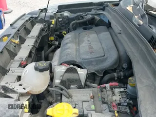 ✅ 2015 Jeep Renegade Latitude • VIN: ZACCJABT6FPB43769 • Лот: 43176166. Опубликован ранее на IAAI с пробегом 120 518 миль. Бесплатный доступ к архиву аукционных продаж из США и подробный отчёт об истории автомобиля на DreamBid. Изображение 19.