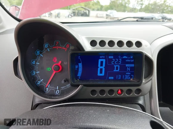 ✅ 2014 Chevrolet Sonic LT • VIN: 1G1JC6SH6E4104471 • Lot: 45086081. Listed on IAAI with 131,367 mi. Free auction sales archive from the USA and detailed vehicle history report at DreamBid. Image 7.