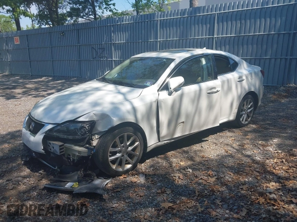 ✅ 2011 Lexus IS 250 • VIN: JTHCF5C24B5052208 • Лот: 45160539. Опубліковано раніше на IAAI з пробігом 151 541 миль. Безкоштовний доступ до архіву аукціонних продажів зі США та докладний звіт про історію автомобіля на DreamBid. Зображення 2.