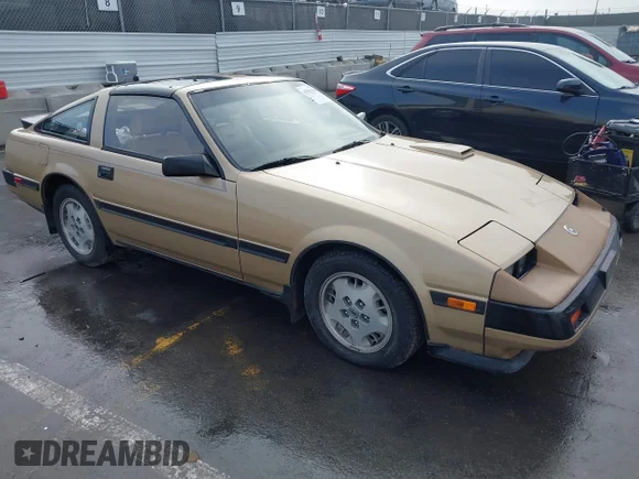 ✅ 1985 Nissan 300ZX • VIN: JN1CZ14S6FX072263 • Lot: 43942294. Wystawiony na IAAI z przebiegiem Nie podano. Bezpłatny archiwum sprzedaży aukcyjnych z USA i szczegółowy raport historii pojazdu na DreamBid. Zdjęcie 1.