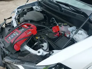 ✅ 2025 Cadillac XT6 FWD Premium Luxury • VIN: 1GYKPCRS5SZ133551 • Lot: 42163948. Listed on IAAI with 472 mi. Free auction sales archive from the USA and detailed vehicle history report at DreamBid. Image 23.