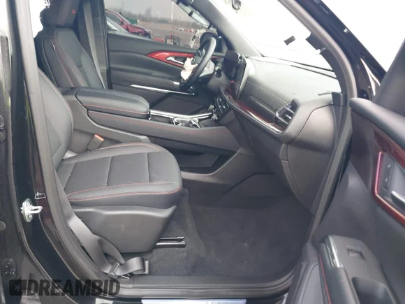 ✅ 2026 Chevrolet Traverse AWD Z71 • VIN: 1GNEVJKS7TJ185598 • Lot: 44490620. Wystawiony na IAAI z przebiegiem 8 510 mil. Bezpłatny archiwum sprzedaży aukcyjnych z USA i szczegółowy raport historii pojazdu na DreamBid. Zdjęcie 5.