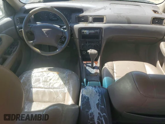 ✅ 1998 Toyota Camry LE • VIN: 4T1BF22KXWU046188 • Lot: 49982206. Wystawiony na Copart z przebiegiem 539 781 mil. Bezpłatny archiwum sprzedaży aukcyjnych z USA i szczegółowy raport historii pojazdu na DreamBid. Zdjęcie 8.